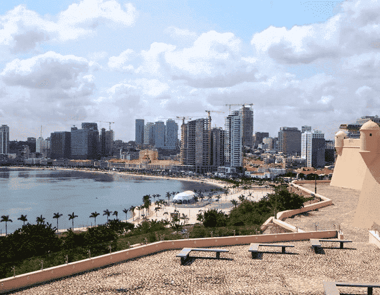 Vídeo-em-Realidade-Virtual-Angola